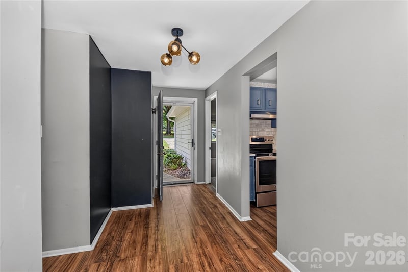 5900 Tillery Dr, Charlotte, NC 28226