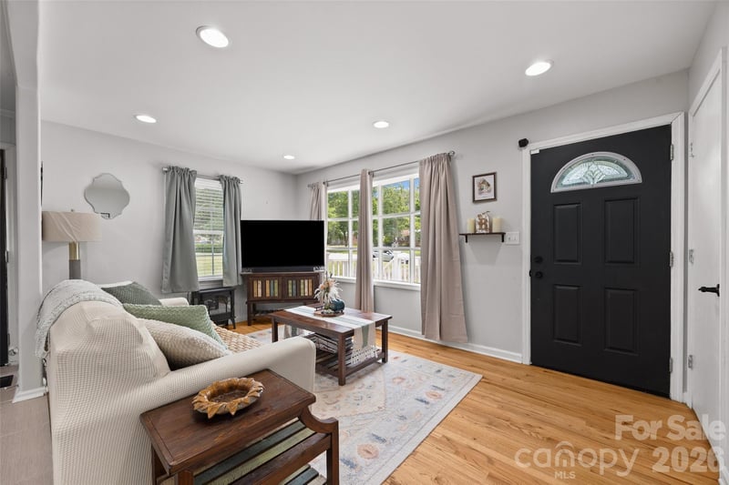 1537 Mcgill St, Rock Hill, SC 29732