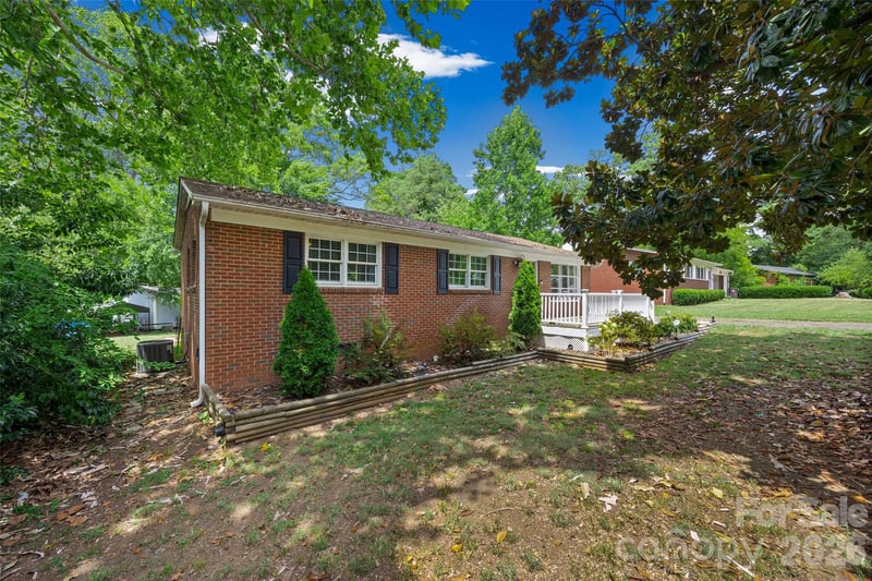 1537 Mcgill St, Rock Hill, SC 29732