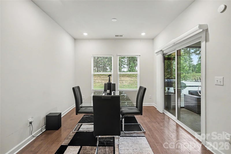 9039 Myrna Dr, Gastonia, NC 28056