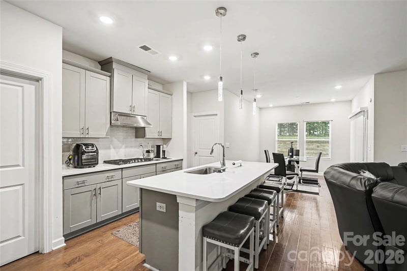 9039 Myrna Dr, Gastonia, NC 28056