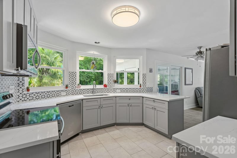 16214 Amber Field Dr, Huntersville, NC 28078