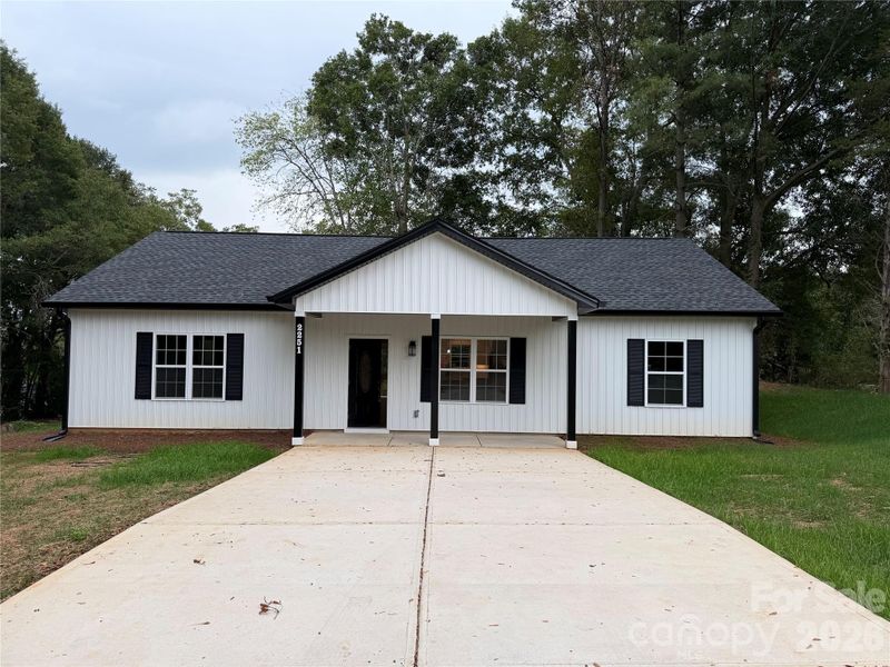 2251 Richland Ave, Gastonia, NC 28052