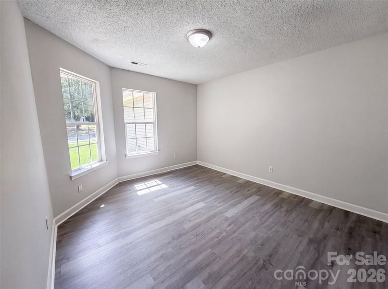 2223 Mancke Dr, Rock Hill, SC 29732