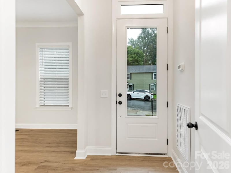 428 Woodvale Pl, Charlotte, NC 28208