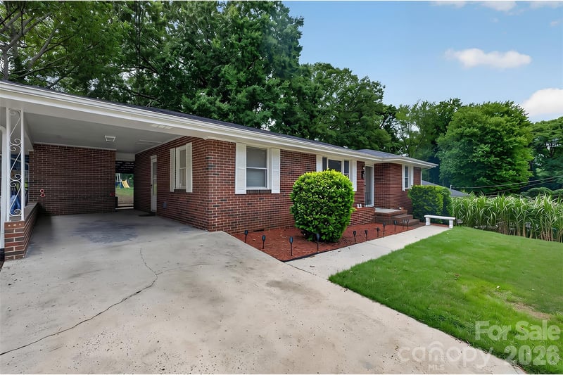 1103 Holmes Ave, Salisbury, NC 28144