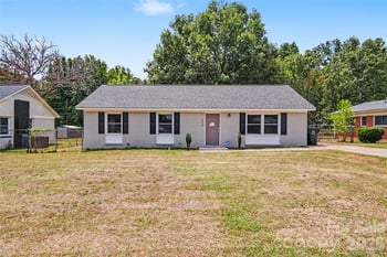 1240 Glenarden Dr, Rock Hill, SC 29730