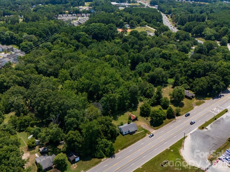 180 Hands Mill Hw, Rock Hill, SC 29732
