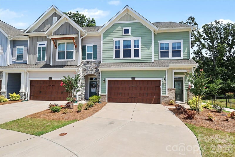 9051 Charles Francis Ln, Cornelius, NC 28031