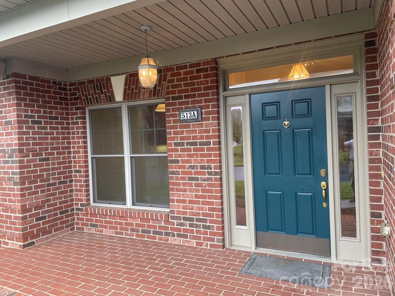 513 26th Ave NE #A, Hickory, NC 28601