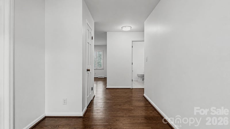 2222 Kings Dr, Gastonia, NC 28056