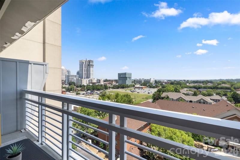 505 E 6th St #915, Charlotte, NC 28202