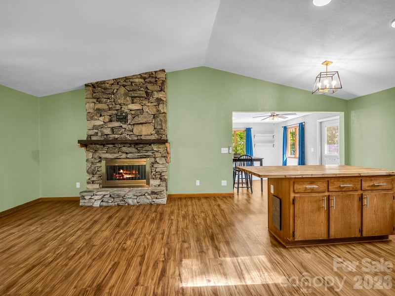 177 Weston Rd, Arden, NC 28704