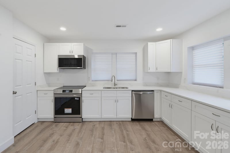 2211 Second St, Gastonia, NC 28054