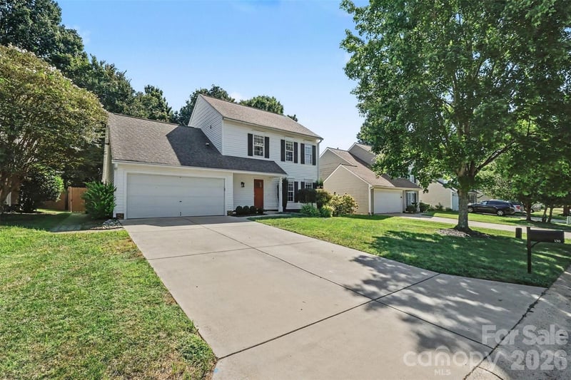 138 Nahcotta Dr, Mooresville, NC 28115