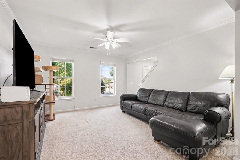 138 Nahcotta Dr, Mooresville, NC 28115