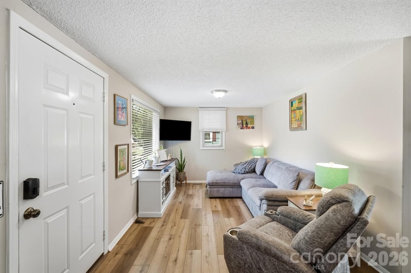 21108 Brinkley St, Cornelius, NC 28031