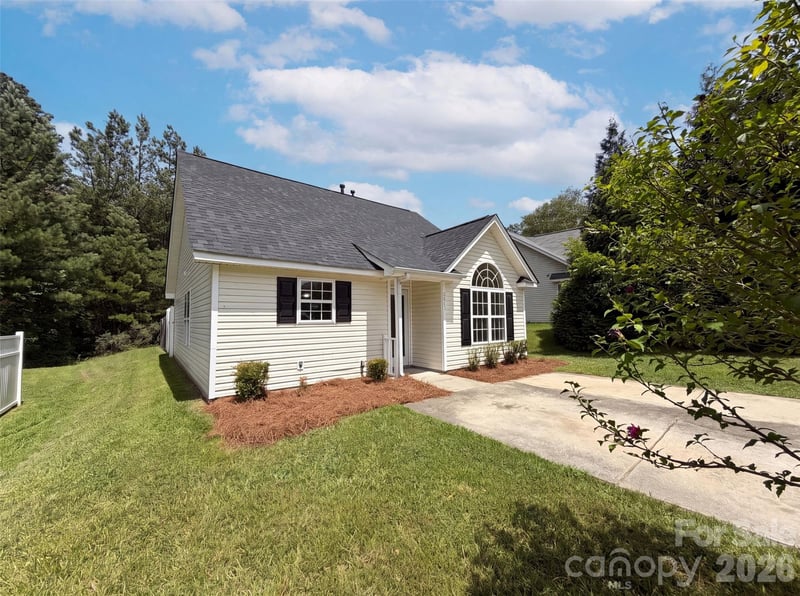 2025 Duke Adam St, Kannapolis, NC 28083