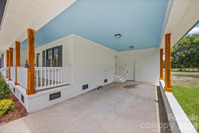 1620 Saluda Rd, Chester, SC 19706