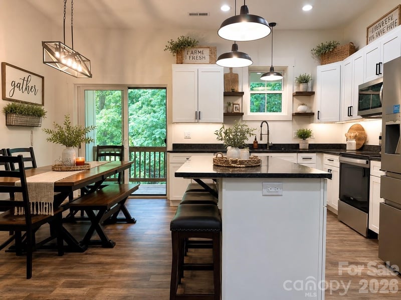 146 Cliff Rd, Penrose, NC 28766