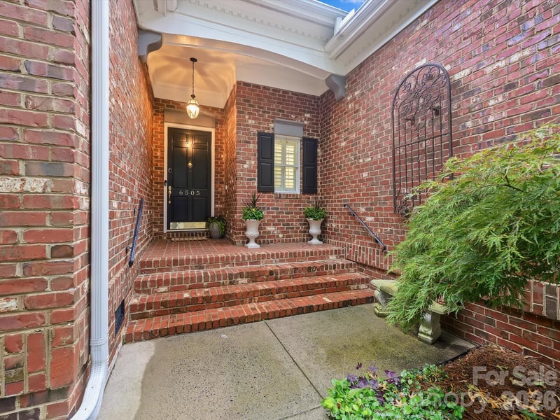 6505 Enclave Pl, Charlotte, NC 28277