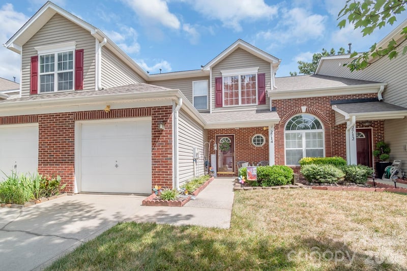 2714 Mill Valley Ct, Matthews, NC 28105