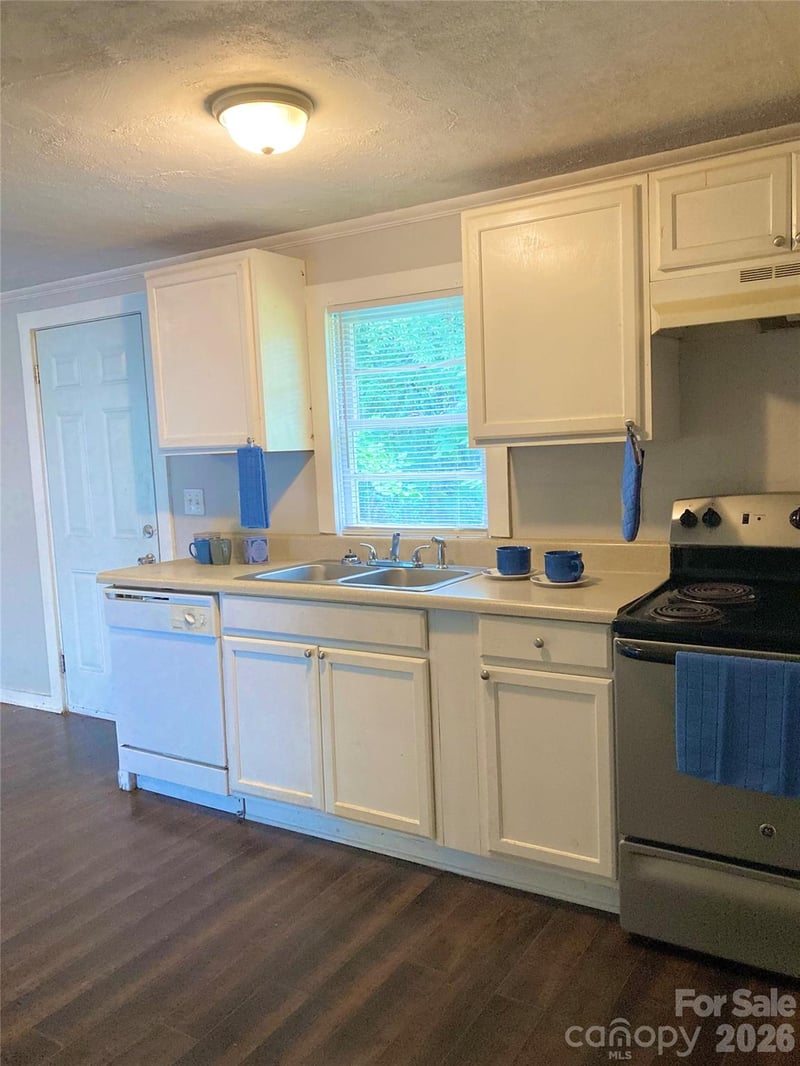 726 Grace St, Salisbury, NC 28144