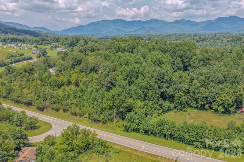 130 Old Candler Town Rd, Candler, NC 28715