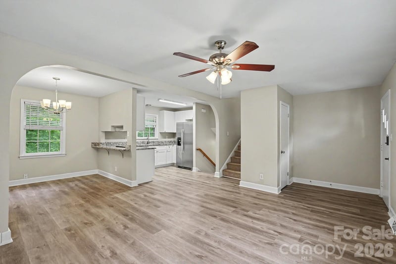 6601 Lynfield Dr, Charlotte, NC 28212