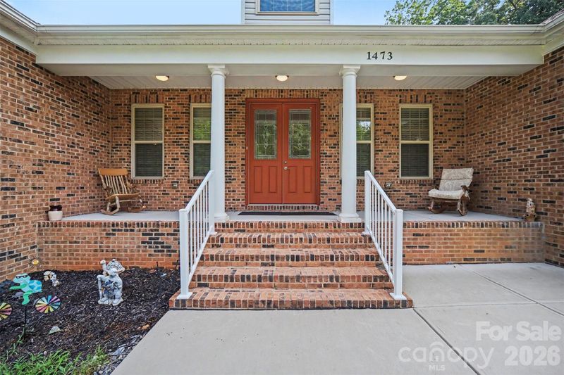 1473 Morningside Dr, Iron Station, NC 28080