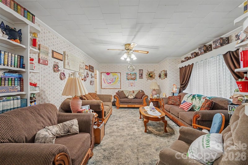 5203 Winton St, Kannapolis, NC 28081