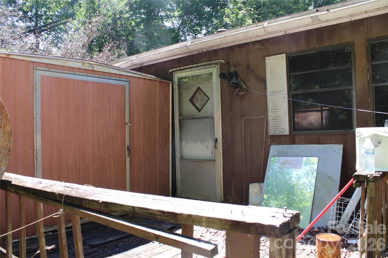 3041 Bills Creek Rd, Lake Lure, NC 28746