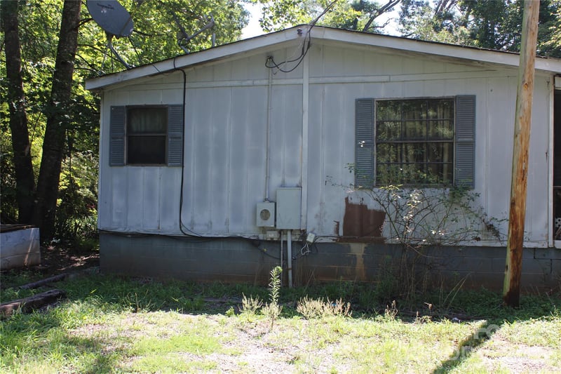 3041 Bills Creek Rd, Lake Lure, NC 28746
