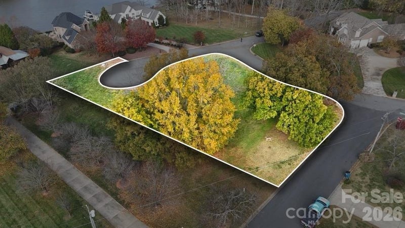 104 Hickory Hill Rd, Mooresville, NC 28117