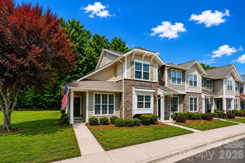 821 Lacebark Dr, Rock Hill, SC 29732