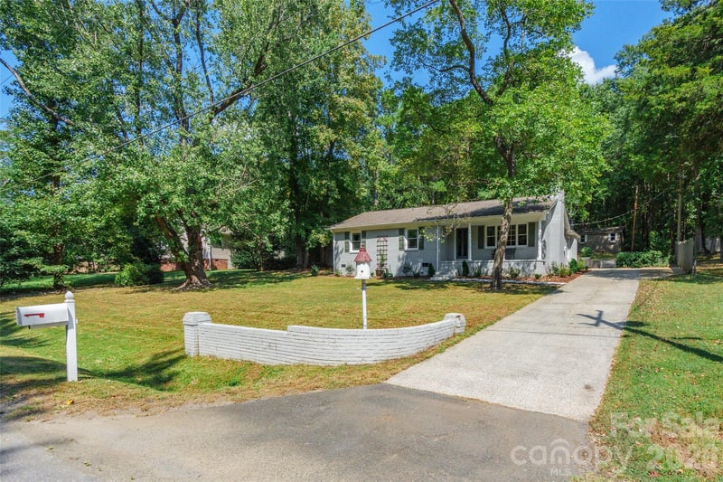 2832 Forest Hills Cir, Rock Hill, SC 29732