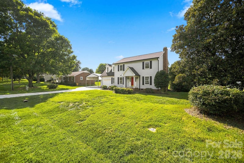 2325 Winterfield Dr, Gastonia, NC 28056