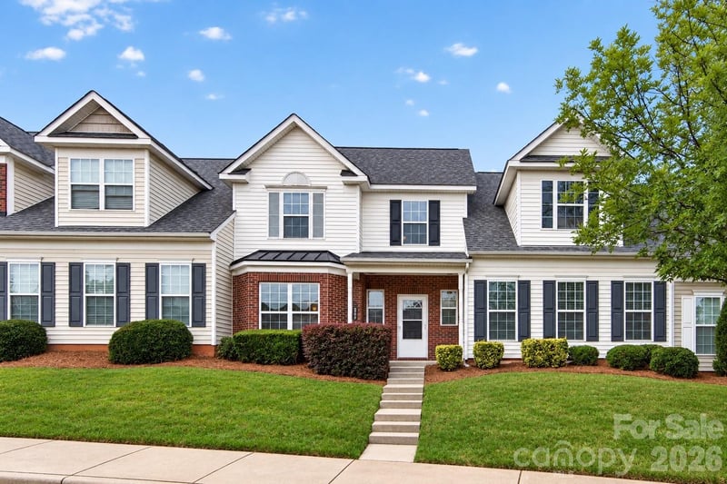 9907 Porta Ferry Dr, Charlotte, NC 28213