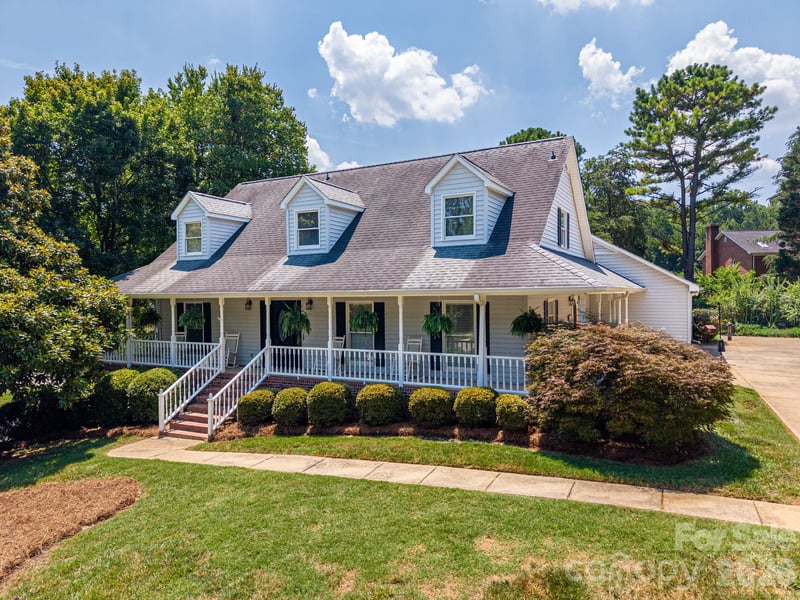 2723 Steeplechase Rd, Gastonia, NC 28056