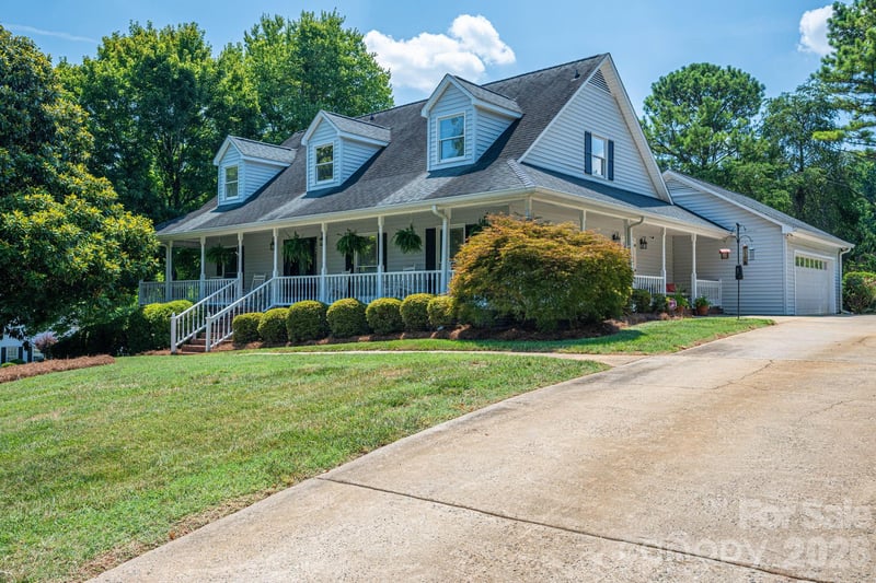 2723 Steeplechase Rd, Gastonia, NC 28056