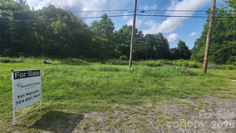 1.564 Lawrence Gray Rd, Charlotte, NC 28262