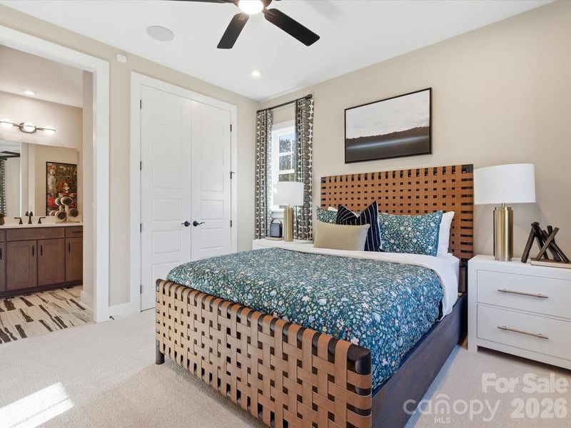 14018 Meera Ln, Charlotte, NC 28277