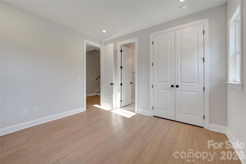 14018 Meera Ln, Charlotte, NC 28277