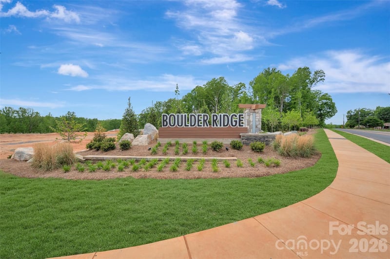2008 Boulder Ridge Dr, Gastonia, NC 28052