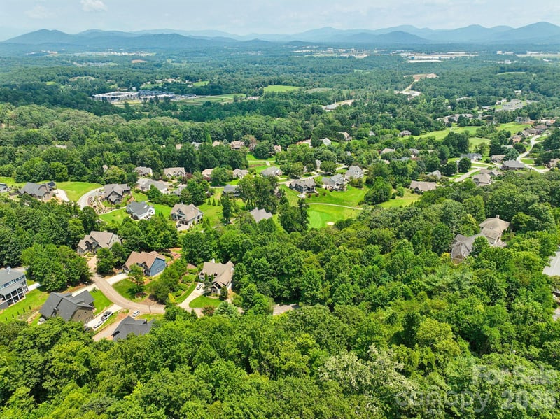 0 Glen Eagles Ln, Mills River, NC 28759