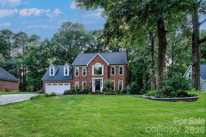 2823 Ridgehaven Ct, Gastonia, NC 28054