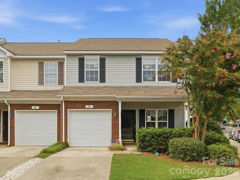 209 Tail Race Ln, Fort Mill, SC 29715