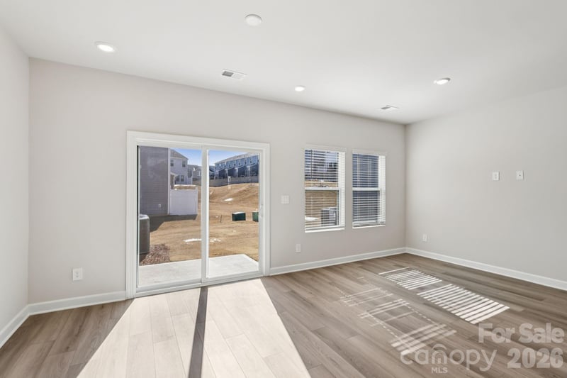 9008 Foggy Brook Loop, Charlotte, NC 28216