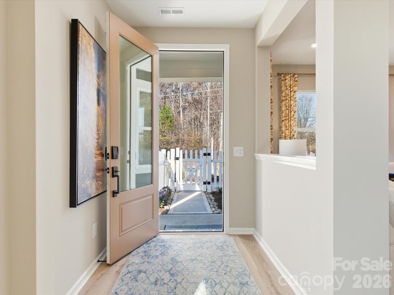 5313 Hubble Dr, Charlotte, NC 28216
