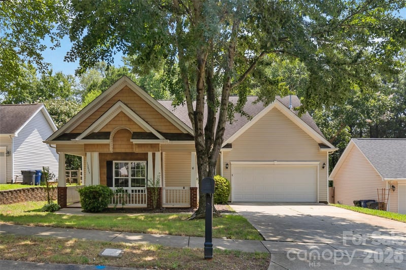 13824 Hastings Farm Rd, Huntersville, NC 28078